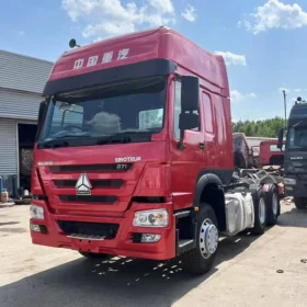 Trucks Head