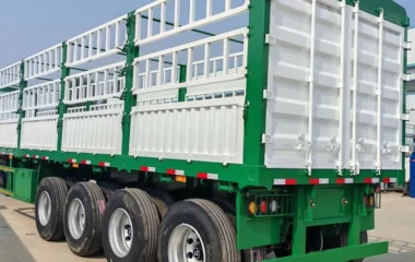 4 Axle Fence Cargo Truck Trailer