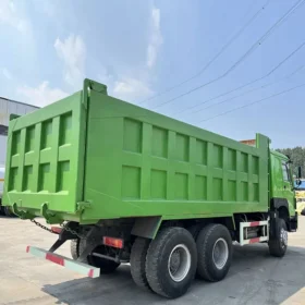10 Wheeler Dump Truck