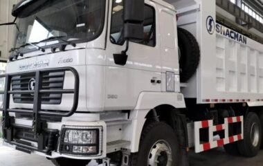 F2000 Dump Truck