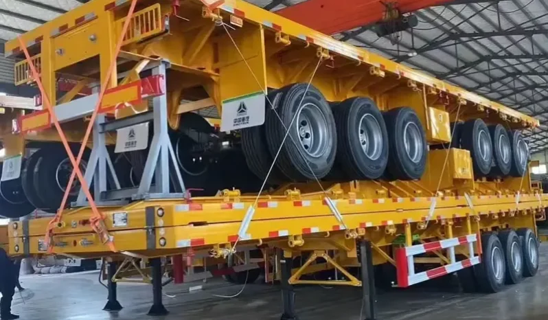 
								Flatbed semi trailer full									