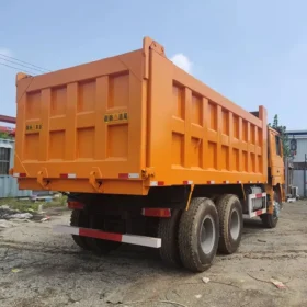 6×4 ShaCMan Dump Truck
