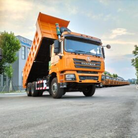 F3000 380HP Dump Truck