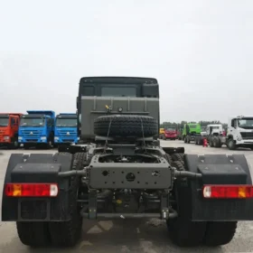 Factory Wholesale 6×4 Tractor Trucks